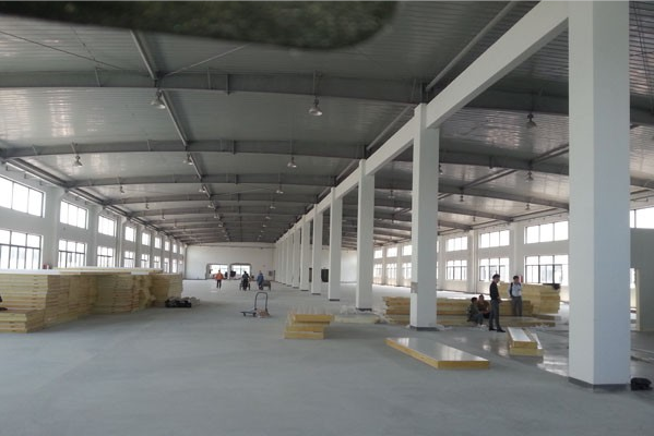 仓库改建冷库现场图