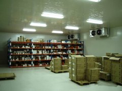 建造200㎡2-8℃三甲医院冷库(药品冷藏库)定制造价多少钱